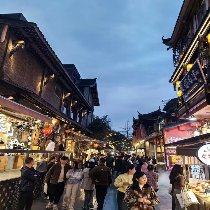 Kuanzhai_Alleyways_in_China