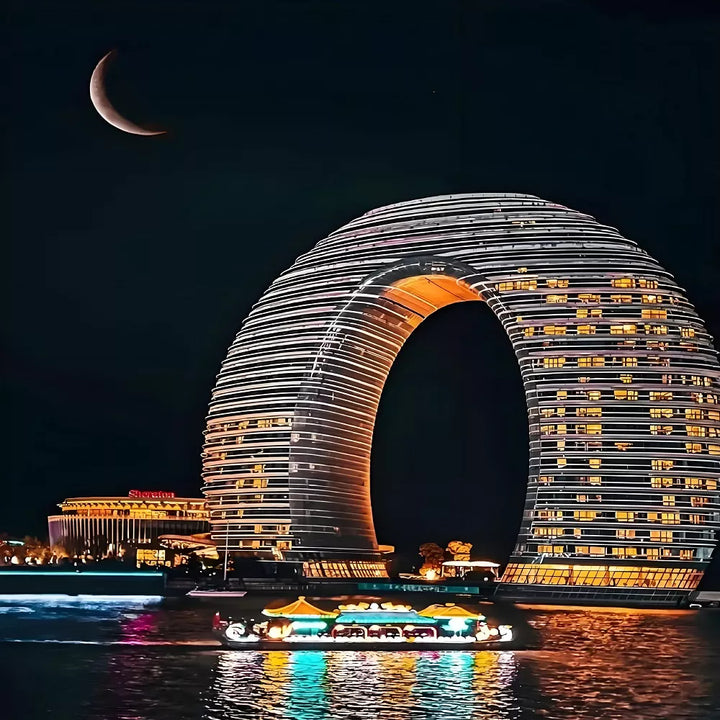Moon_Hotel_Light_Show_in_Huzhou