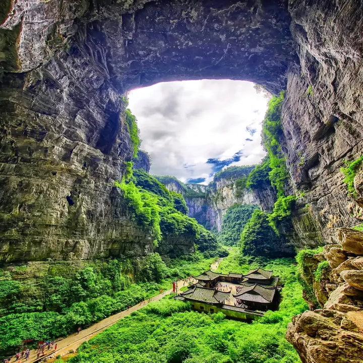Stunning_Mountain_Views_in_Chongqing