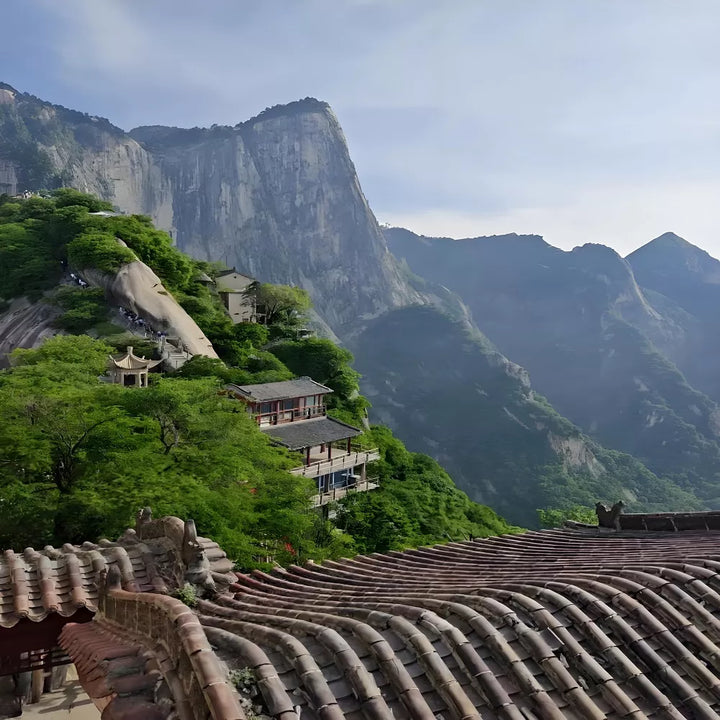 The_Views_of_Mount_Hua_in_Shannxi