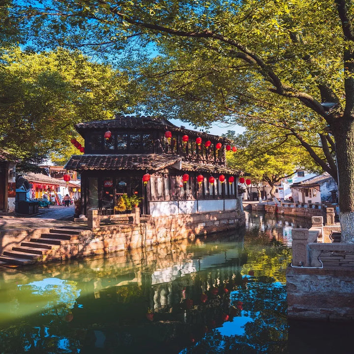 World-Famous_Tongli